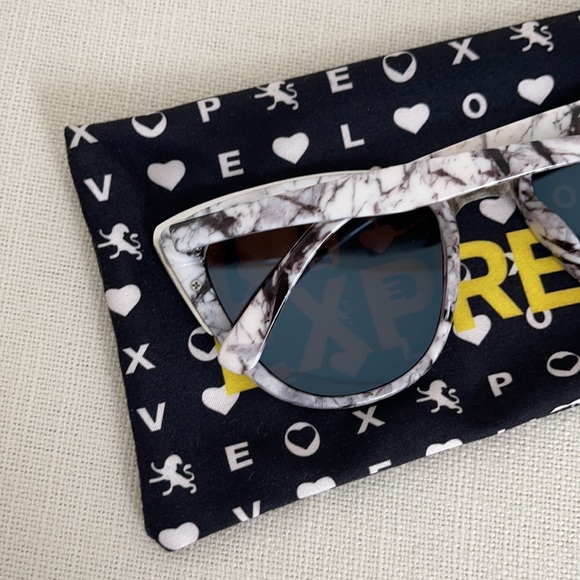 Express women’s sunglasses - Picture 5 of 7